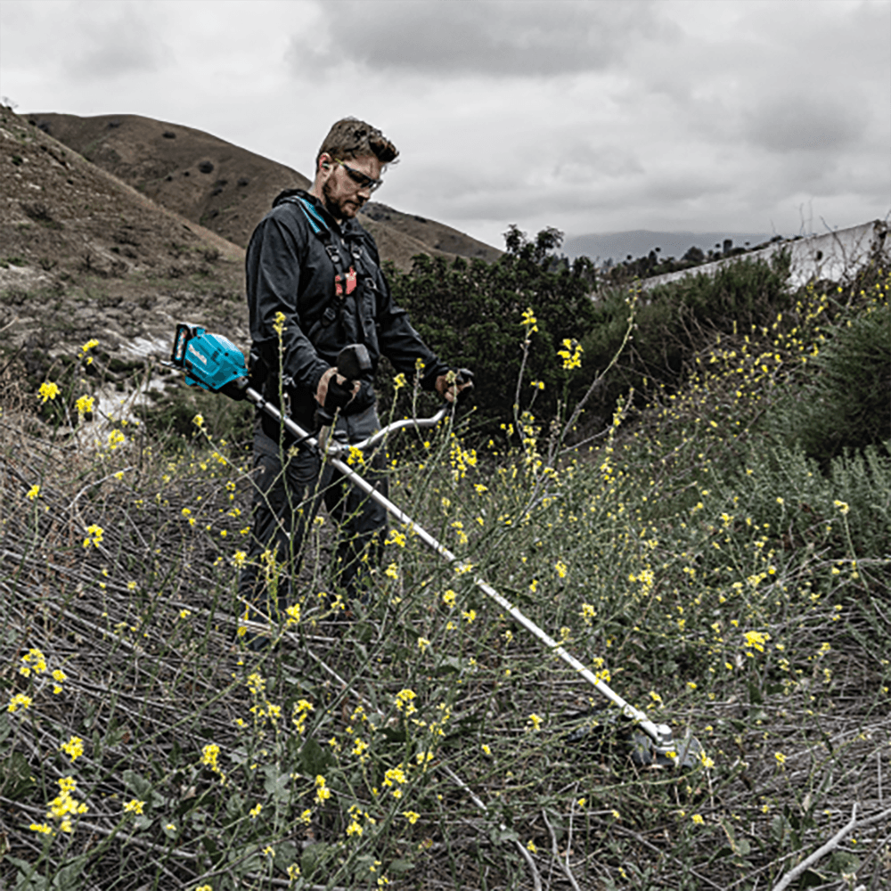 GRU02T 40V Max XGT Brushless Cordless Brush Cutter Kit (5.0Ah) Alt 12 - Image