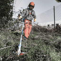 GRU06T 40V Max XGT Brushless Cordless Brush Cutter Kit (5.0Ah) Alt 8 - Image