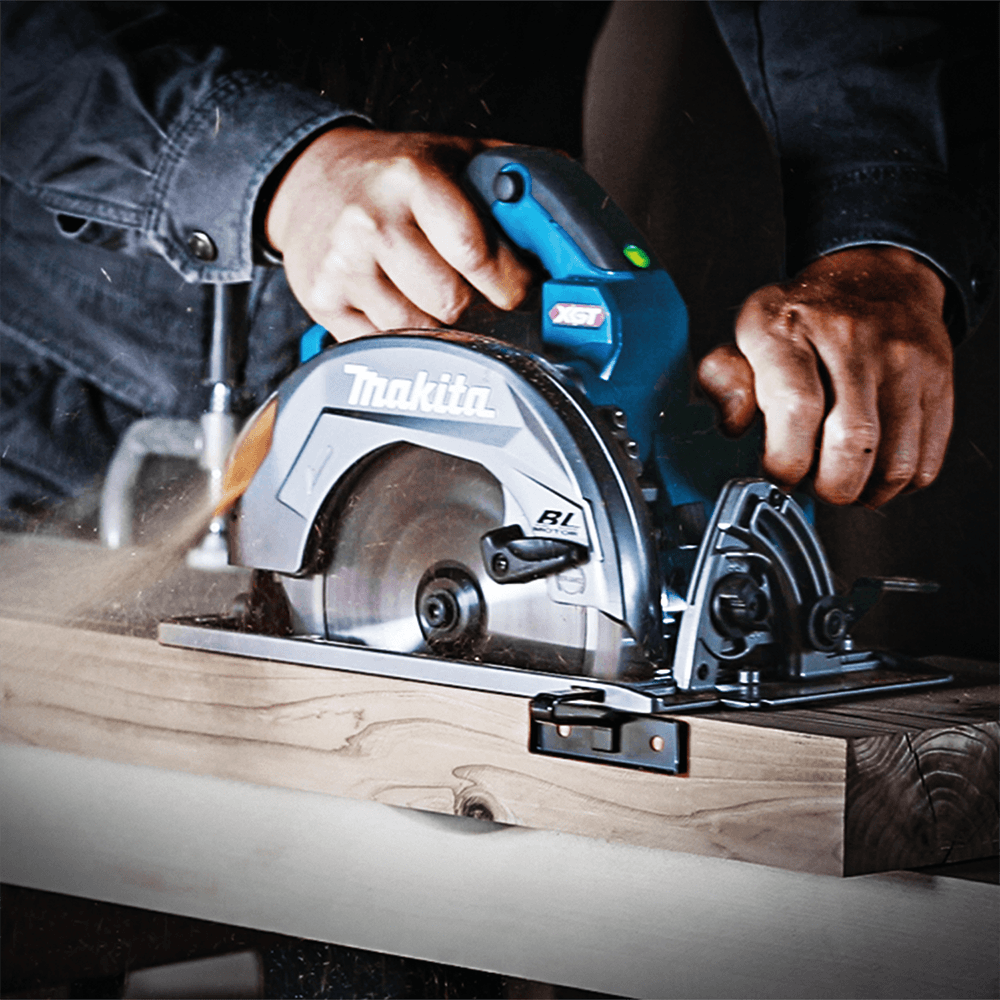 40V max XGT Brushless Cordless 7-1/4" Circular Saw Kit with AWS Capable (4.0 Ah) Alt 6 - Image