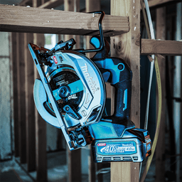 40V max XGT Brushless Cordless 6-1/2" Circular Saw Kit with AWS Capable (4.0 Ah) Alt 13 - Image