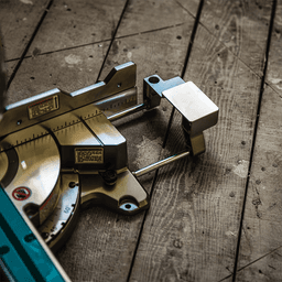 40V max XGT Brushless Cordless 8-1/2" Dual-Bevel Sliding Compound Miter Saw Kit with AWS Capable (4.0 Ah) Alt 16 - Image