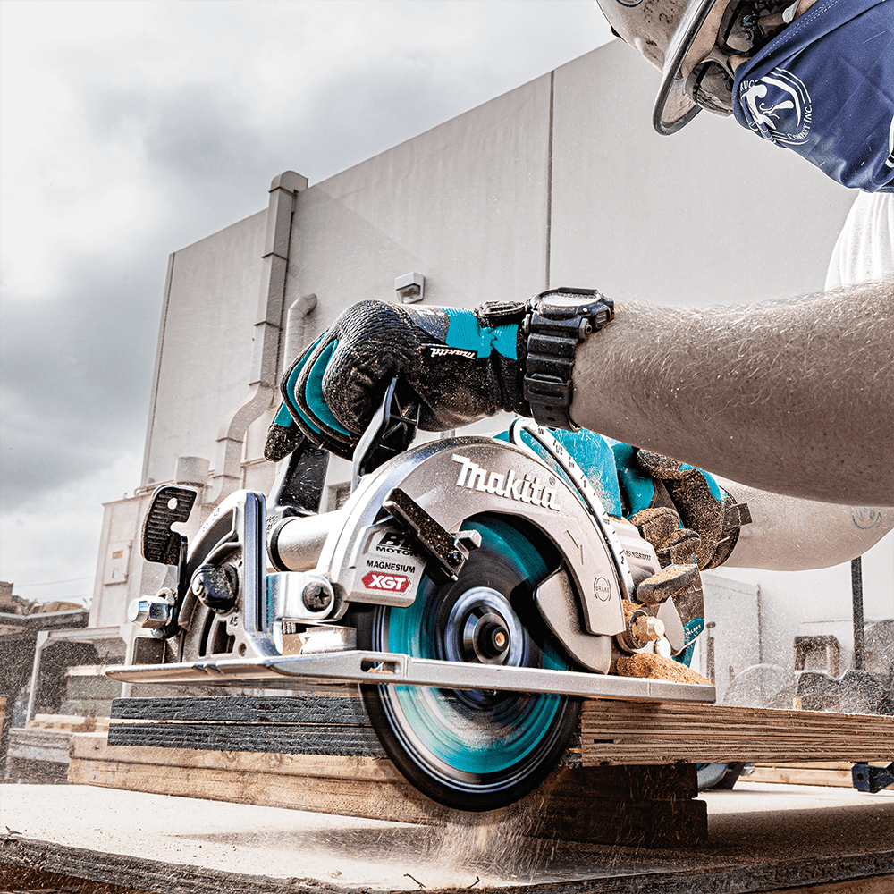 40V max XGT Brushless Cordless Rear Handle 7-1/4" Circular Saw Kit (4.0 Ah) Alt 12 - Image