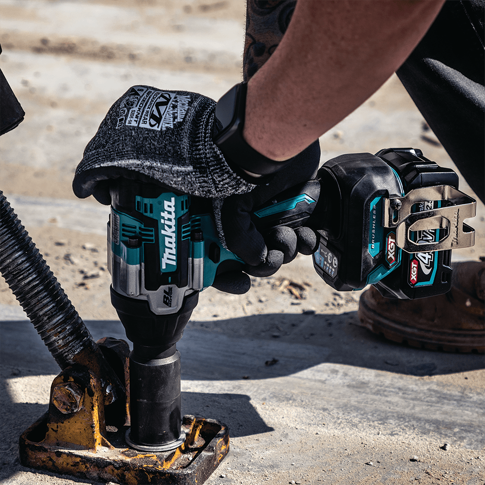 40V max XGT Brushless Cordless 4-Speed Mid-Torque 1/2" Square Drive Impact Wrench Kit with Detent Anvil (2.5 Ah) Alt 5 - Image