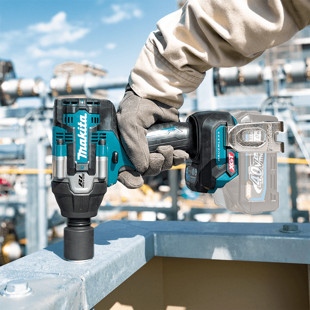 40V max XGT Brushless Cordless 4-Speed Mid-Torque 1/2" Square Drive Impact Wrench with Detent Anvil Tool Only Alt 3 - Image