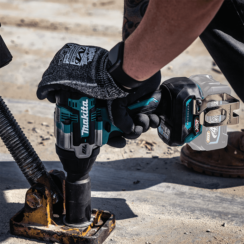 40V max XGT Brushless Cordless 4-Speed Mid-Torque 1/2" Square Drive Impact Wrench with Detent Anvil Tool Only Alt 4 - Image