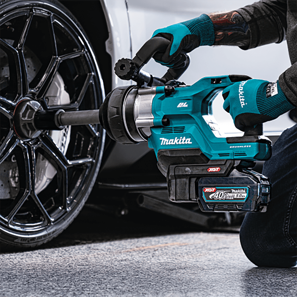 40V Max XGT Brushless Cordless D‑Handle Extended Anvil Impact Wrench kit with Friction Ring (5.0Ah) Alt 7 - Image