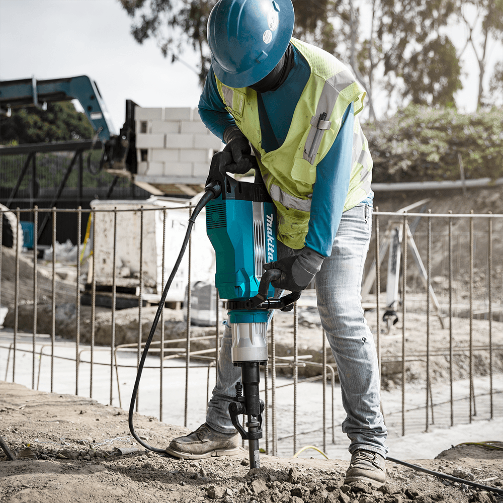 43 lb. Demolition Hammer, 1-1/8" Hex bits Alt 11 - Image