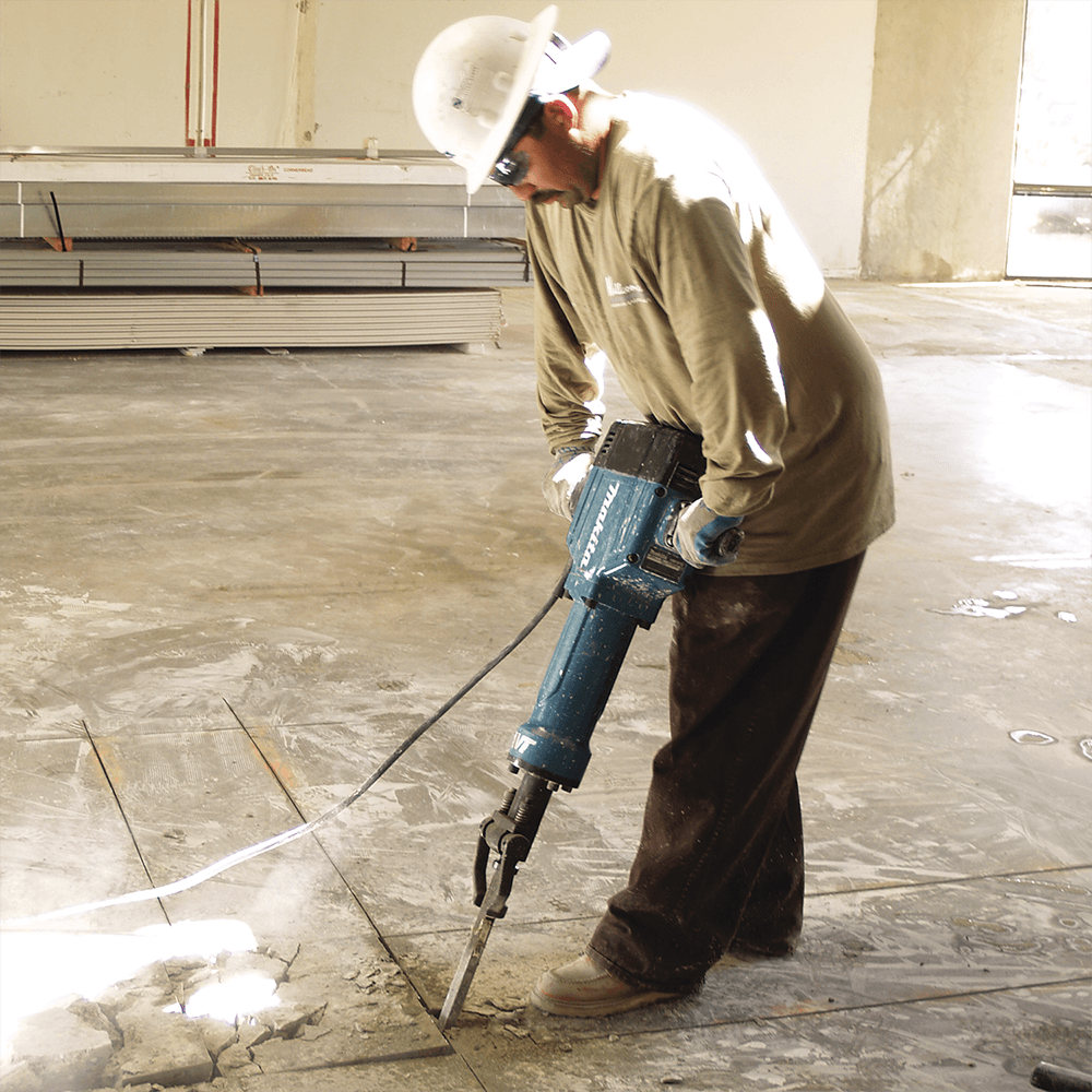 70 lb. AVT Breaker Hammer, 1-1/8" Hex bits Alt 14 - Image