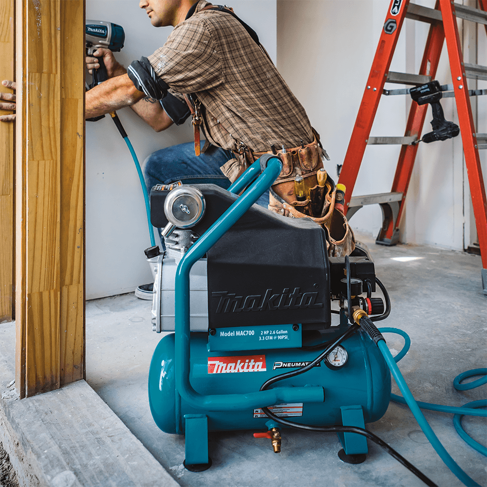 2 HP Big Bore Air Compressor Alt 1 - Image