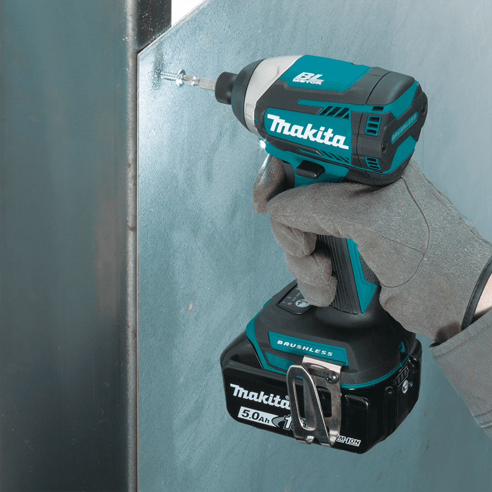18V LXT Lithium-Ion Brushless Cordless 6-Piece Combo Kit (5.0Ah) Alt 15 - Image