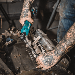 12 V Max CXT Lithium-Ion Cordless 3/8", 1/4" Square Drive Ratchet Kit (2.0Ah) Alt 4 - Image