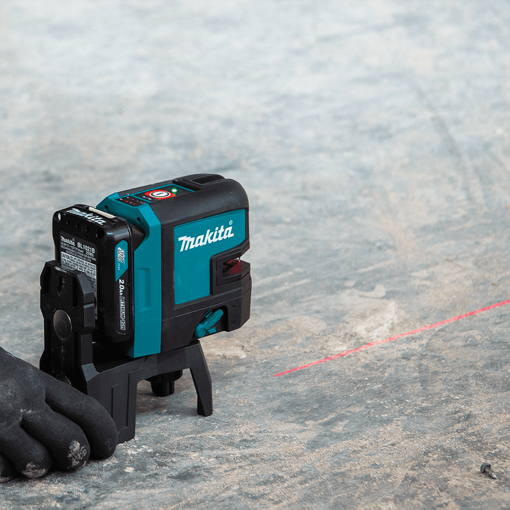 12 V max CXT Lithium-Ion Cordless Self-Leveling Cross-Line/4-Point Red Beam Laser Kit (2.0Ah) Alt 4 - Image