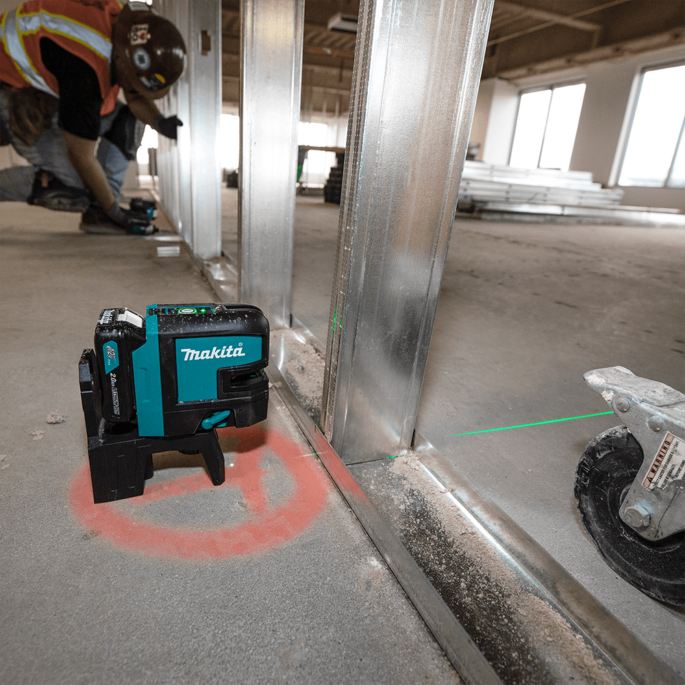 12 V max CXT Lithium-Ion Cordless Self-Leveling Cross-Line/4-Point Green Beam Laser Kit (2.0Ah) Alt 6 - Image