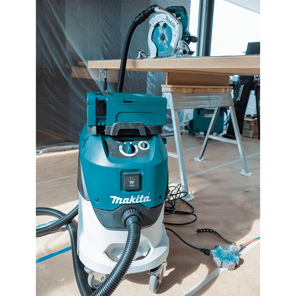 11 Gallon Wet/Dry HEPA Filter Dust Extractor/Vacuum with AWS Capable Alt 7 - Image
