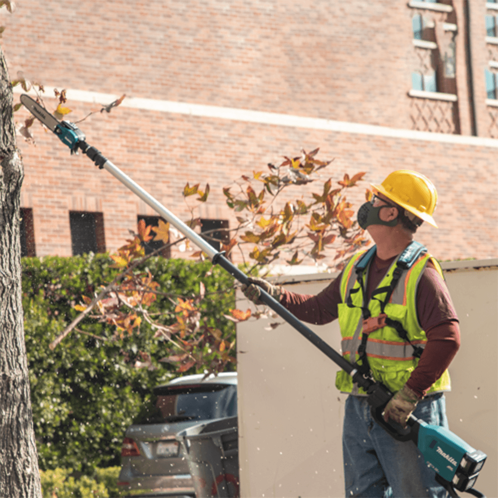 36V LXT Brushless 10" Telescoping Pole Saw Kit, 13' Length (5.0Ah) Alt 17 - Image