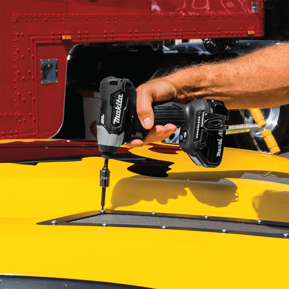 18 V LXT Lithium-Ion Sub-Compact Brushless Cordless Impact Driver Kit (2.0Ah) Alt 4 - Image