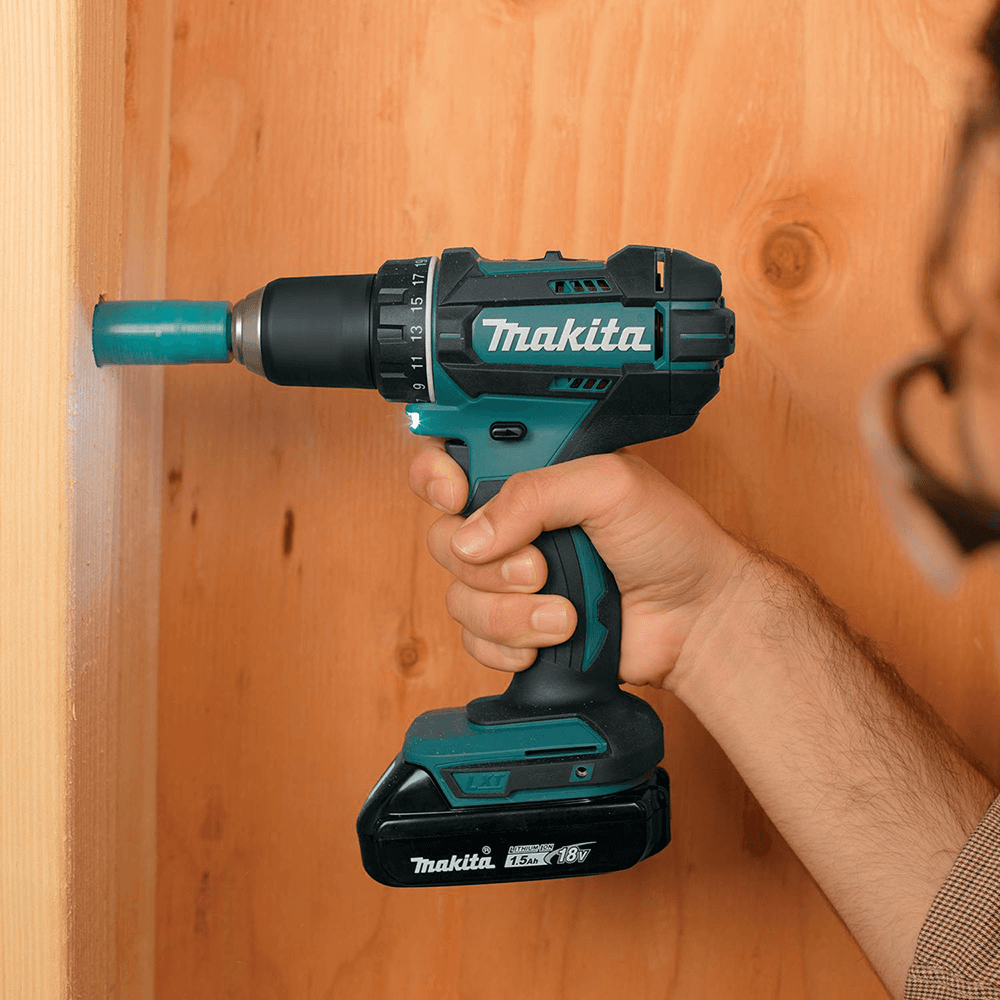 18V LXT Lithium-Ion Compact Cordless 1/2" Driver-Drill Kit (1.5Ah) Alt 4 - Image