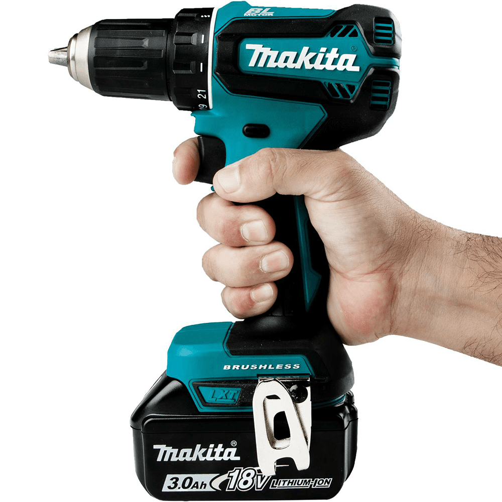 XFD131 18V LXT Lithium-Ion Brushless Cordless 1/2" Driver-Drill Kit (3.0Ah) Alt 3 - Image