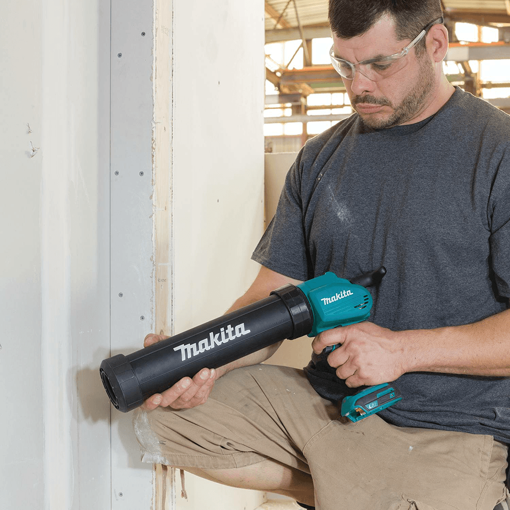 18V LXT LithiumIon Cordless 29 oz. Caulk/Adhesive Gun Tool Only Alt 1 - Image