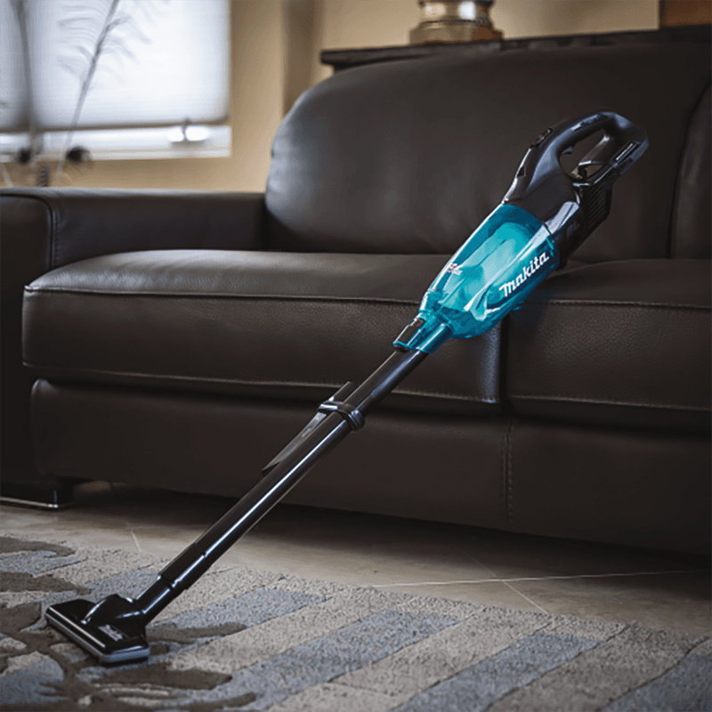 18V LXT Lithium‑Ion Brushless Compact Cordless Vacuum Trigger with Lock Tool Only Alt 15 - Image