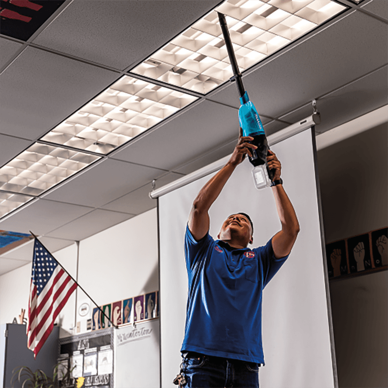 18V LXT Lithium‑ion Compact Brushless Cordless Vacuum Trigger with Lock Tool Only Alt 13 - Image