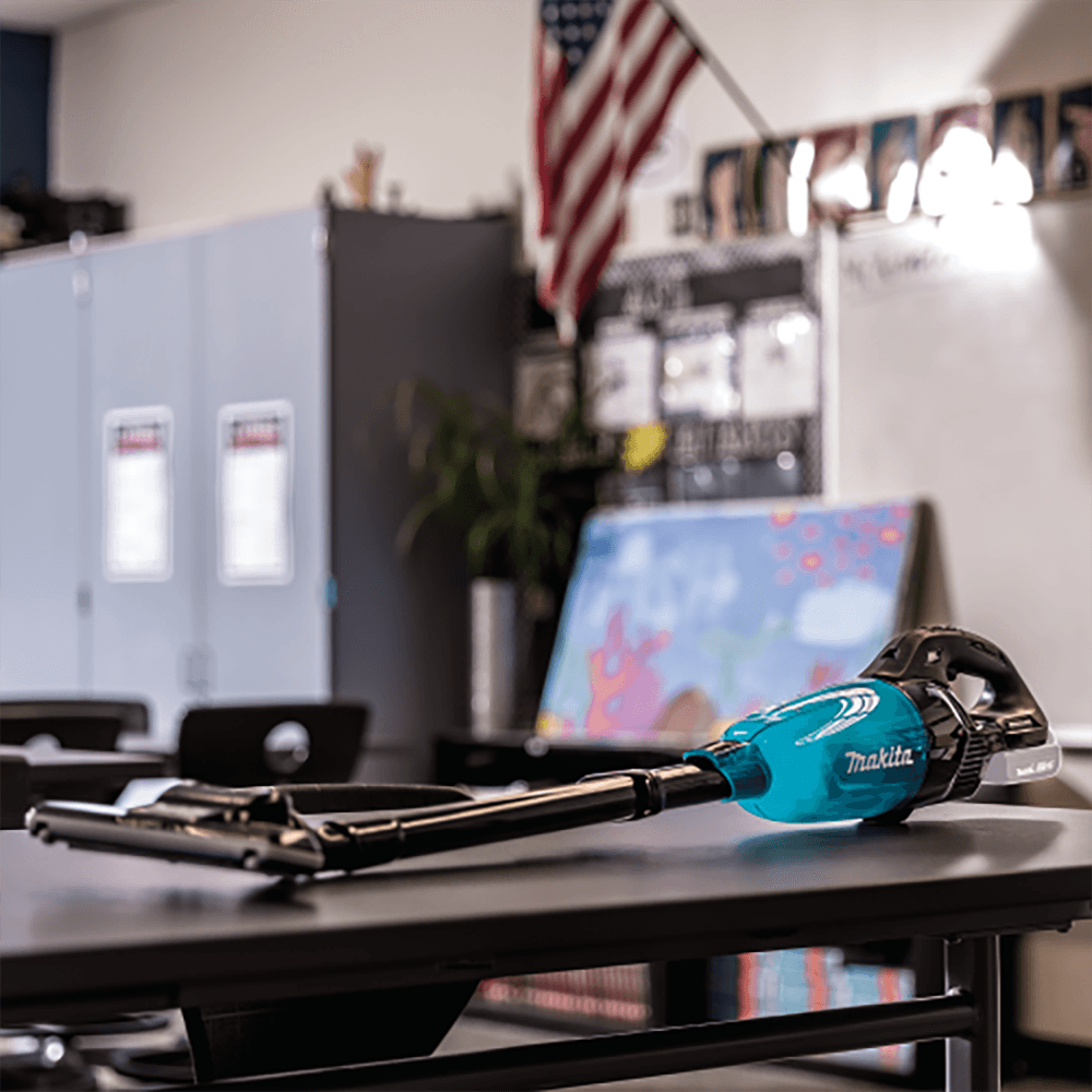 18V LXT Lithium‑ion Compact Brushless Cordless Vacuum Trigger with Lock Tool Only Alt 22 - Image