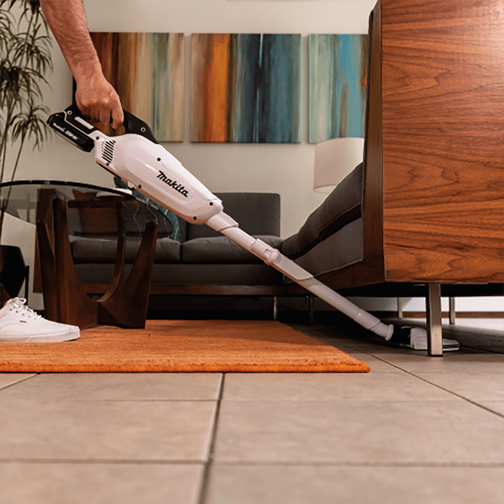 18V LXT Lithium‑Ion 4‑Speed Compact Stick Vacuum Kit with Push Button and Dust Bag (2.0Ah) Alt 5 - Image