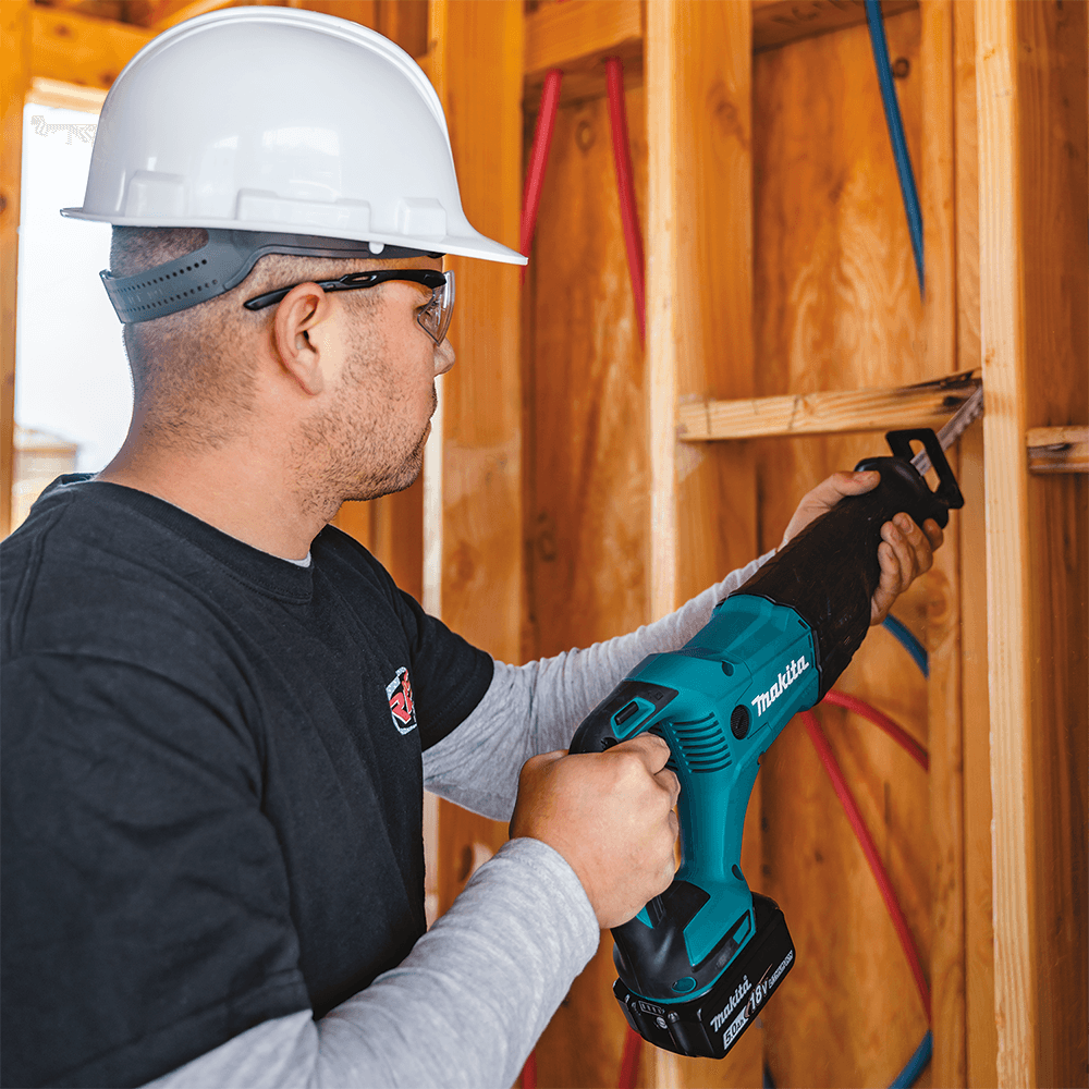 18V LXT Lithium-Ion Cordless Recipro Saw Kit (5.0Ah) Alt 8 - Image