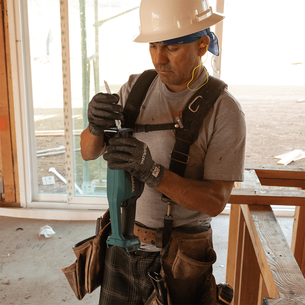 18V LXT Lithium-Ion Brushless Cordless Compact One-Handed Recipro Saw Tool Only Alt 9 - Image