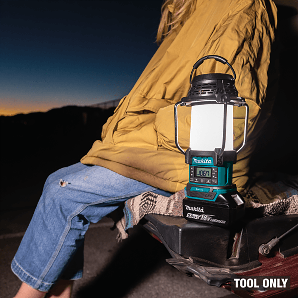 18V LXT Lithium‑Ion Cordless Bluetooth Radio/LED Lantern, Tool Only Alt 2 - Image