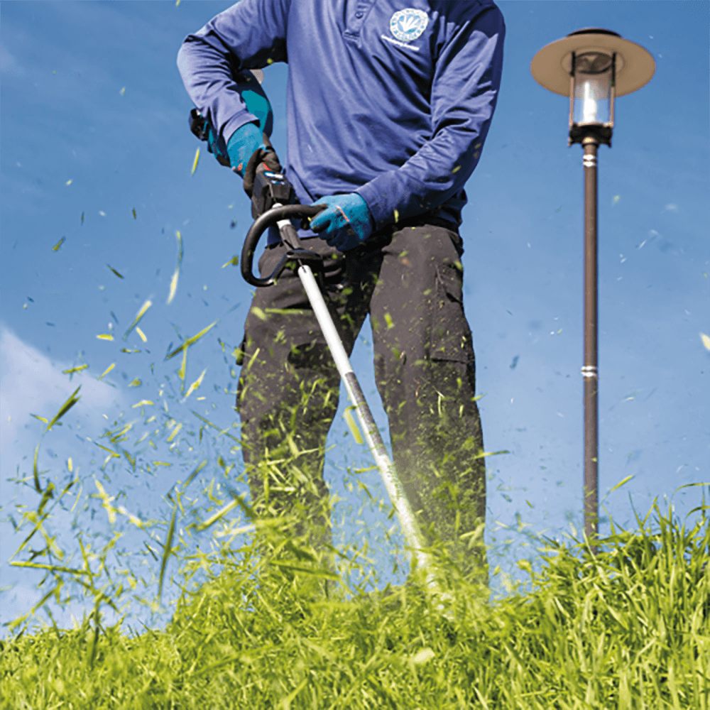 XRU18Z 36V LXT Brushless String Trimmer, Tool Only Alt 7 - Image