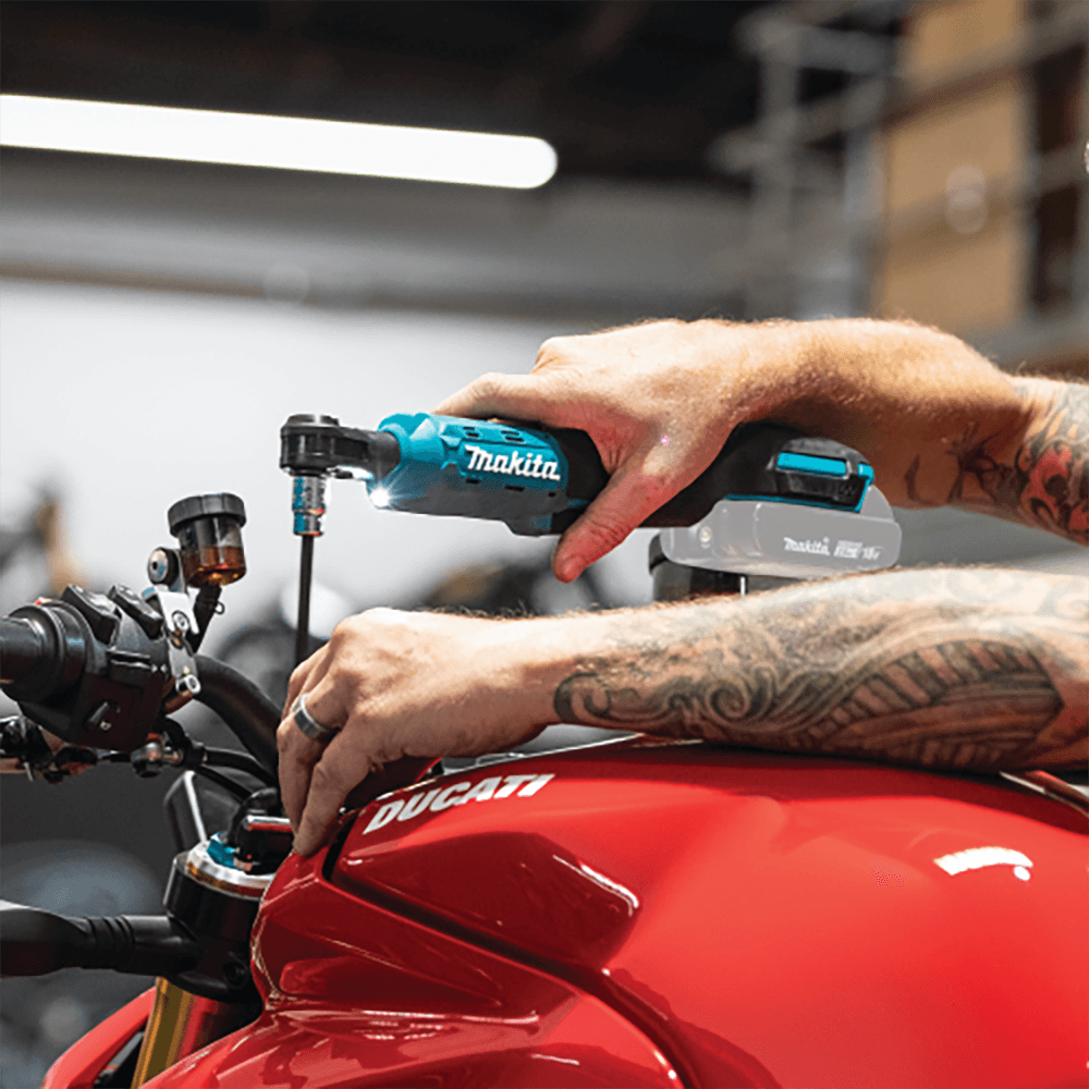 18V LXT Lithium‑Ion Cordless 3/8" / 1/4" Sq. Drive Ratchet, Tool Only Alt 5 - Image