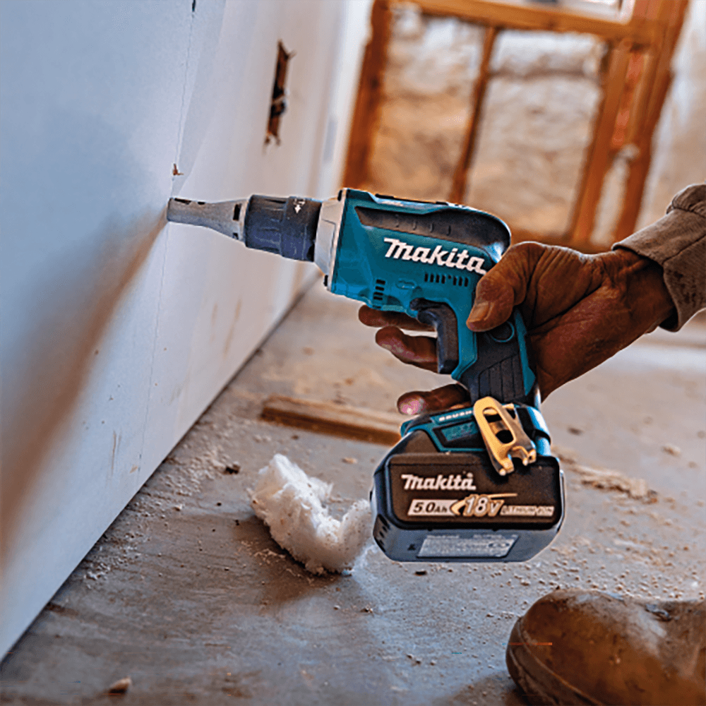 18V LXT Lithium‑Ion Brushless Cordless Compact Drywall Screwdriver Kit (5.0Ah) Alt 4 - Image