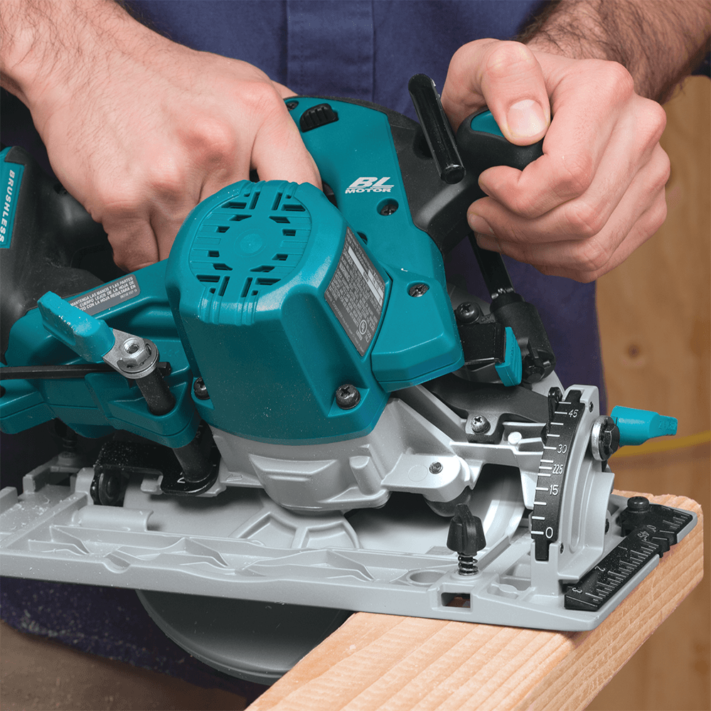 18V LXT Lithium-Ion Brushless Cordless 6-1/2" Circular Saw Kit (5.0Ah) Alt 4 - Image