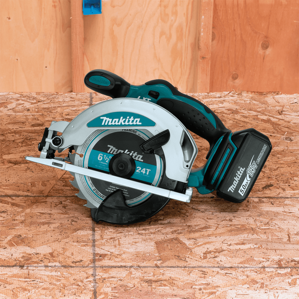 18V LXT Lithium-Ion Cordless 6-1/2" Circular Saw Kit (5.0Ah) Alt 4 - Image