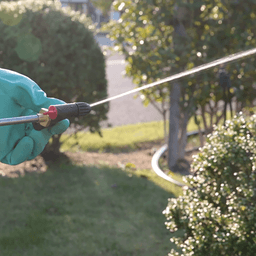 18V LXT Lithium‑Ion Cordless 1.3 Gallon Sprayer Kit (4.0Ah) Alt 2 - Image