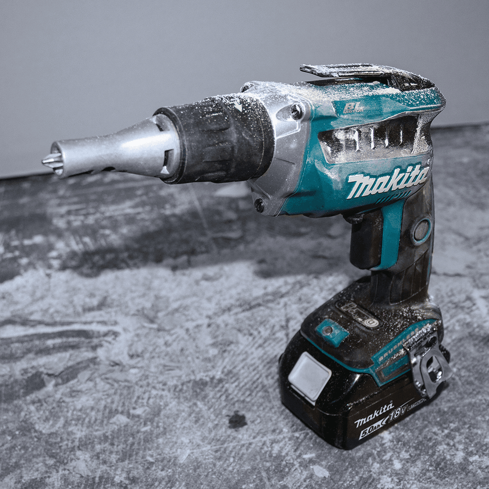 18V LXT Lithium-Ion Cordless 2-Piece Combo Kit (5.0Ah) Alt 22 - Image