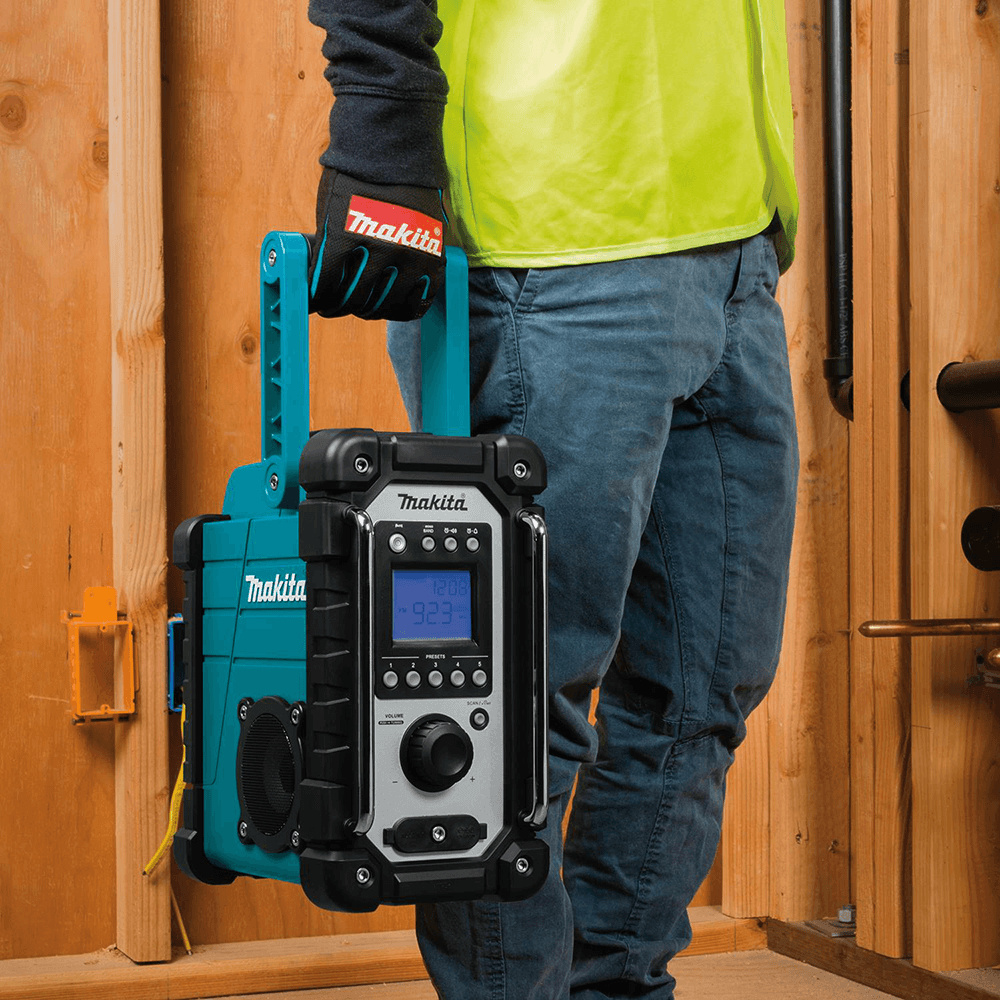 18V LXT Lithium-Ion Cordless 3-Piece Emergency Preparedness Combo Kit (5.0Ah) Alt 7 - Image