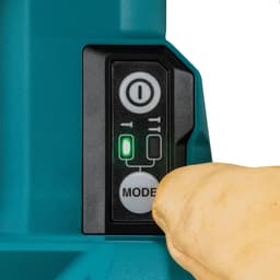 Makita XTS02Z Feature Shot (single nail mode)