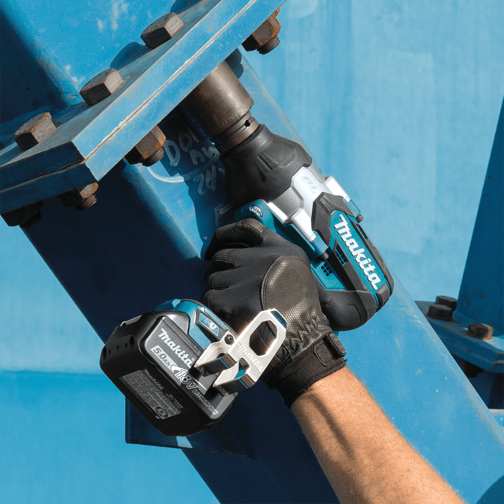 18 V LXT Lithium-Ion Brushless Cordless High-Torque 3/4" Square Drive Impact Wrench Kit with Friction Ring Anvil (5.0Ah) Alt 7 - Image