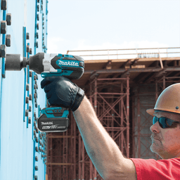 18 V LXT Lithium-Ion Brushless Cordless High-Torque 1/2" Square Drive Impact Wrench Kit with Friction Ring Anvil (5.0Ah) Alt 10 - Image