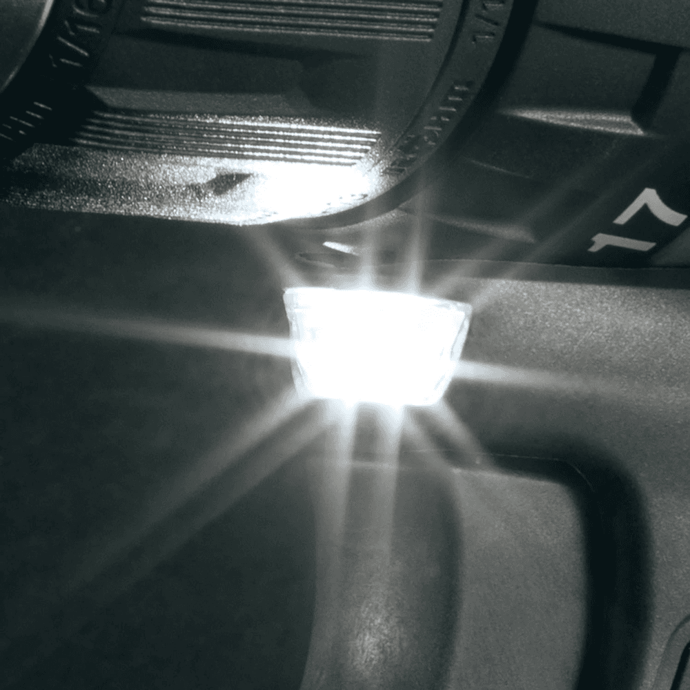 Makita XFD15SY1B Feature Shot LED light