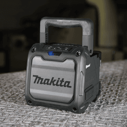 Makita XRM08B Beauty Shot 1.jpg