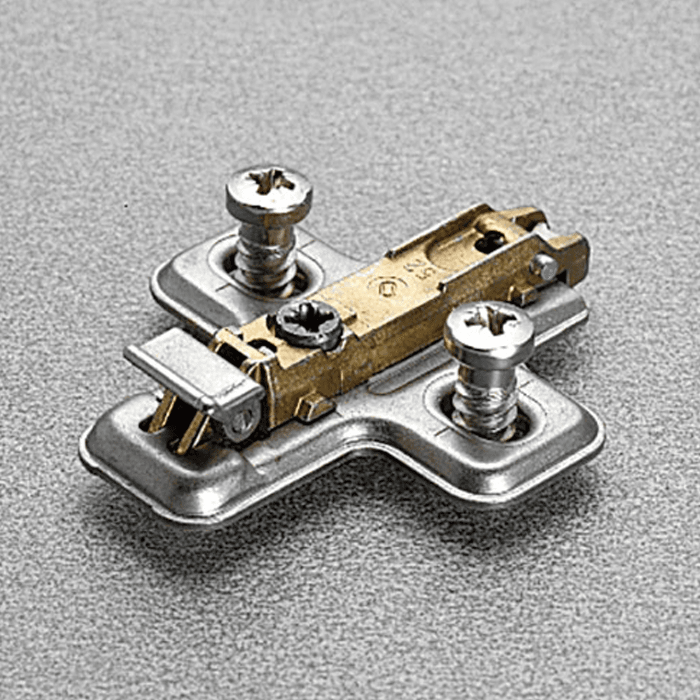 Clip-On Cam Adjustable Wing Mounting Plate, Nickel-Plated, Steel, Pre-Mounted Euro Screws, 6mm - Main Image