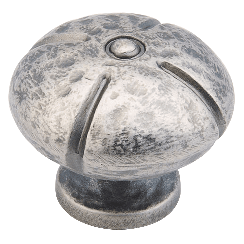 Close-up of Schaub & Co 1-3/8" Siena Round Knob in Vibra Nickel finish