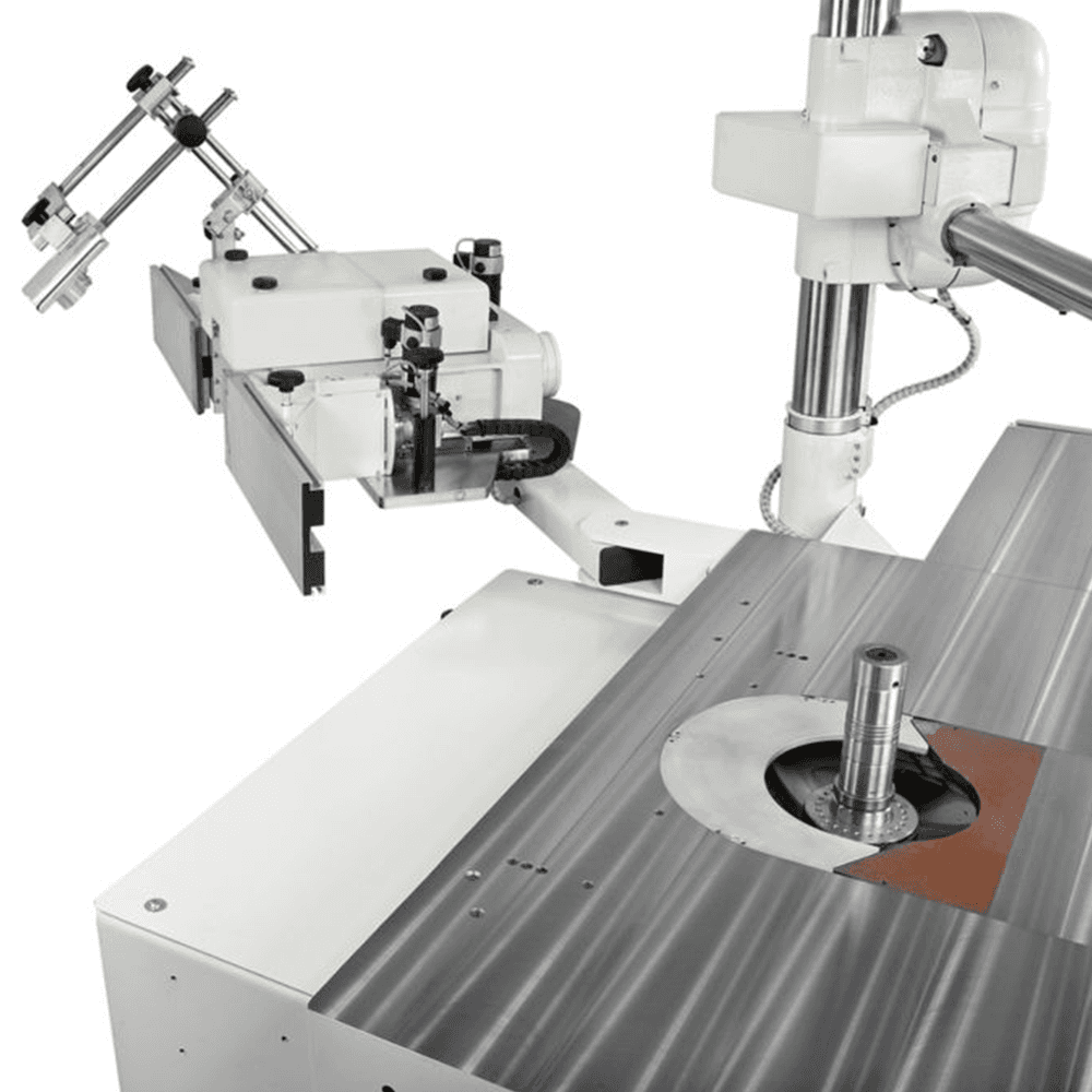 SCM 3-Phase 11Hp Tilting 1.25' Interchangeable Spindle Shaper & MK4 interchangeable spindle w/5.5' of useable spindle below the nut - Alt Image 1