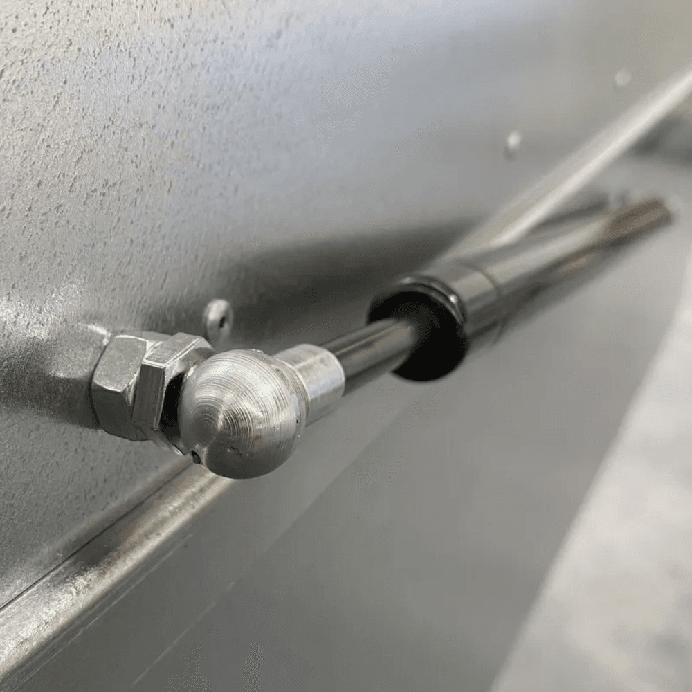 Schultz Full Sheet Solid Surface Oven - Piston View