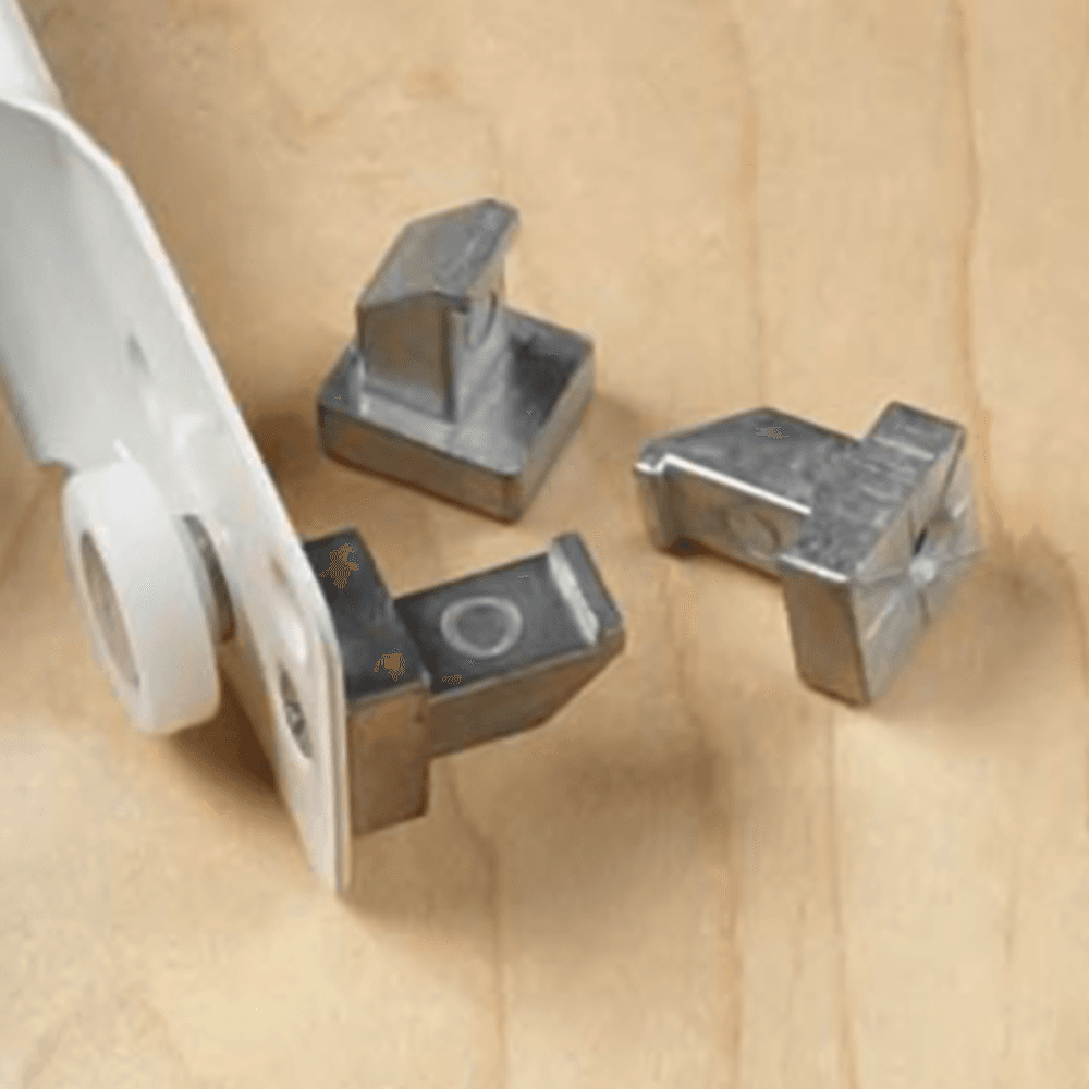 Tenn-Tex QuikTRAY T-507 8 Hook Dowels with 1/4" Spacers and Screws, Zinc - Product Image 2