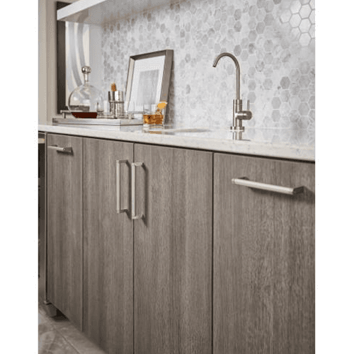 Top Knobs 19-1/4" Bar Pull Collection in Polished Chrome