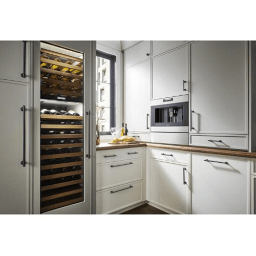 Transitional Bar Pull in Polished Chrome